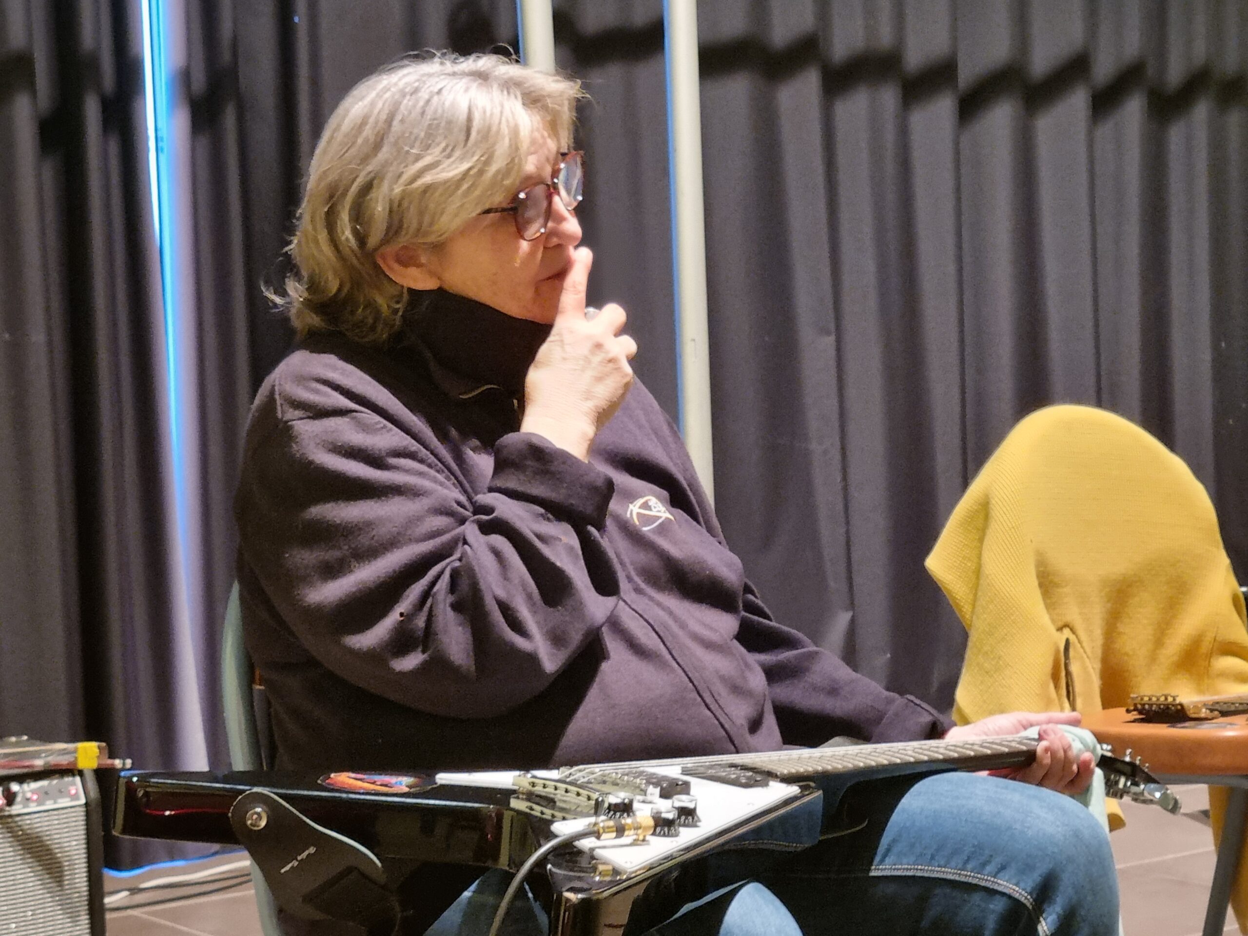 Les Mamies Guitares Train-Théâtre ©Justine Rando Martin2063A4~1