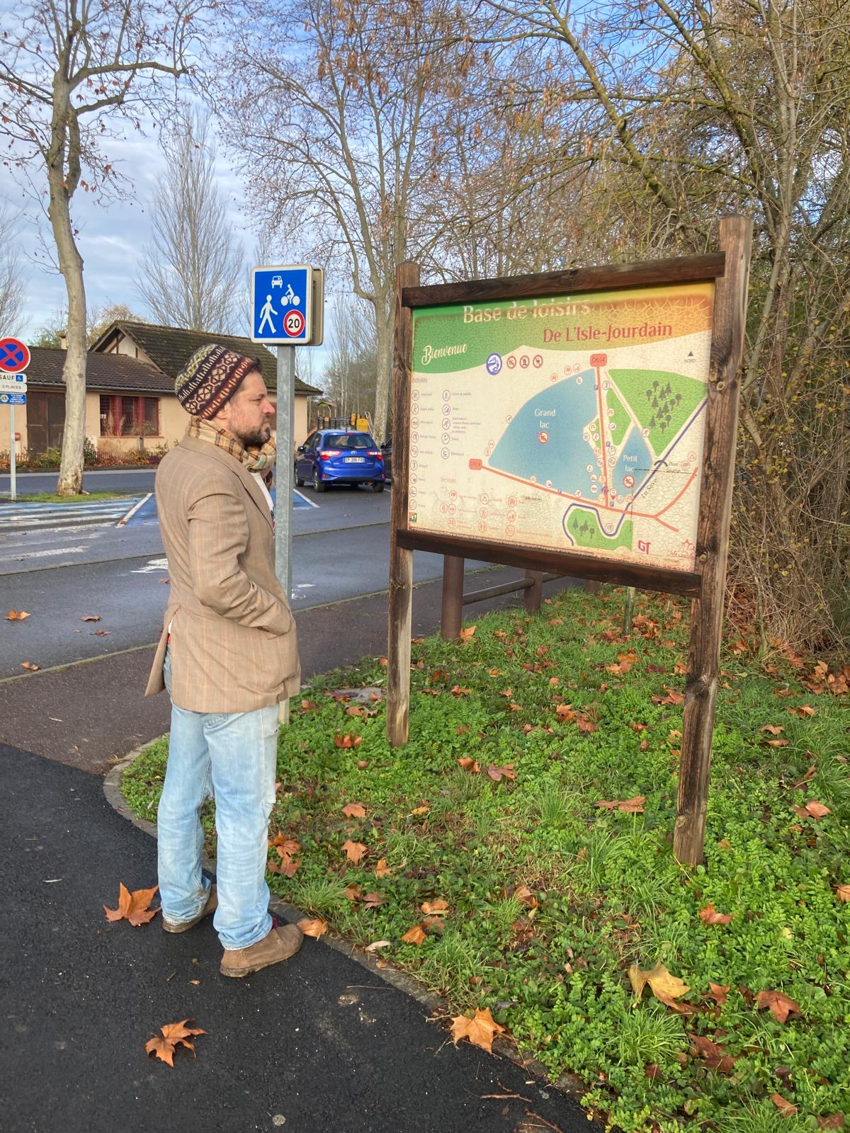 Dé(tournées)-Résidence repérage-Axe 1 -30